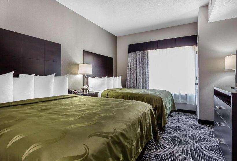 Люкс, Quality Suites Pineville  Charlotte