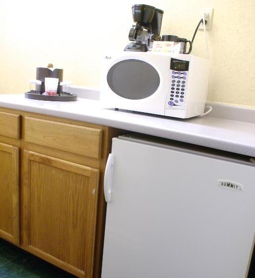 Люкс, Ramada By Wyndham Jersey City