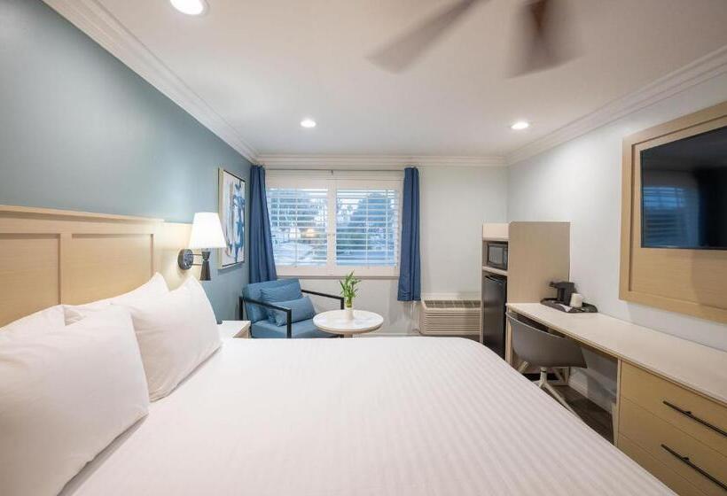 חדר דלוקס עם מיטת קינג, Ramada By Wyndham Redondo Beach