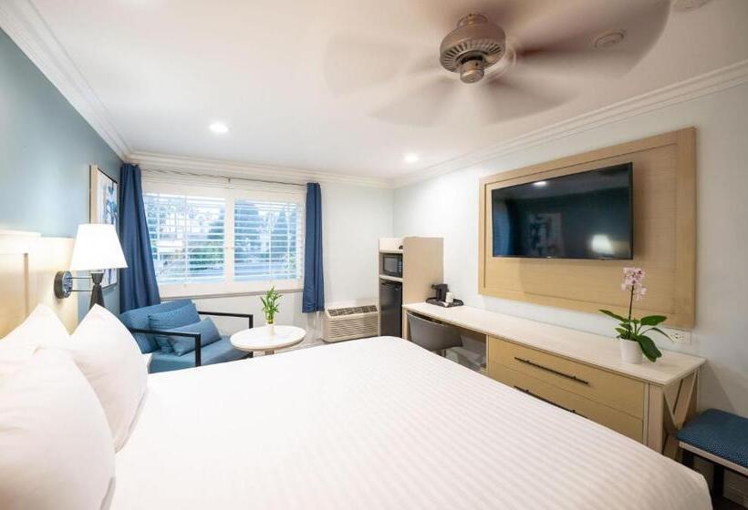 חדר סטנדרט עם מיטת קינג, Ramada By Wyndham Redondo Beach