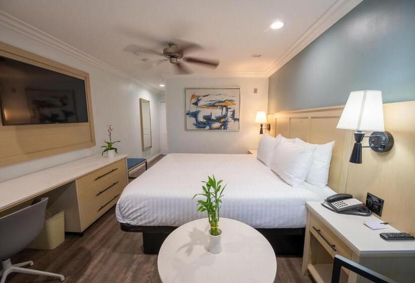 חדר סטנדרט, Ramada By Wyndham Redondo Beach