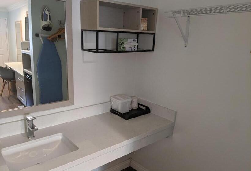 חדר סטנדרט, מיטת קינג, מותאם לאדם עם מוגבלויות, Ramada By Wyndham Redondo Beach