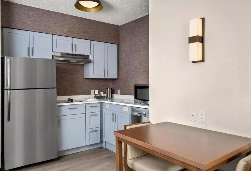 スタンダードスタジオ, Residence Inn By Marriott Chicago Naperville/warrenville