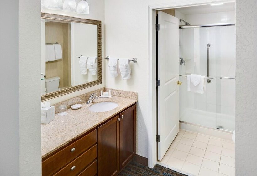 سوئیت 2 خوابه, Residence Inn Milford