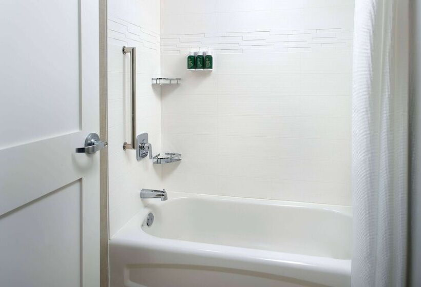 سوییت, Sonesta Es Suites Raleigh Cary