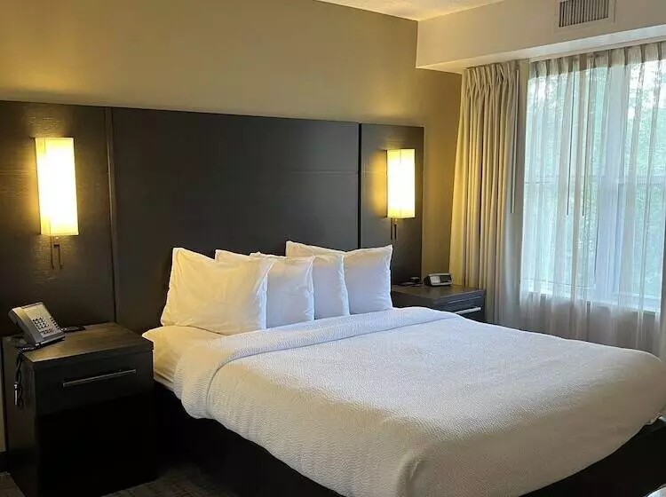 Deluxe-studio, Sonesta Es Suites Raleigh Cary