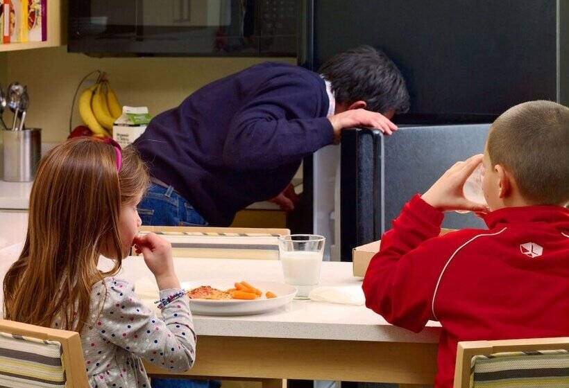 سوئیت برای معلولان, Sonesta Es Suites Raleigh Cary