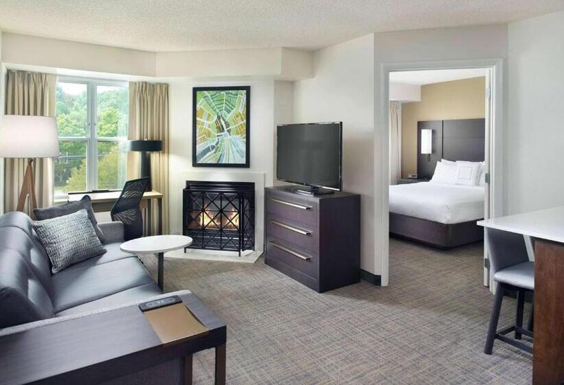 Люкс 2 Спальни, Sonesta Es Suites Raleigh Cary