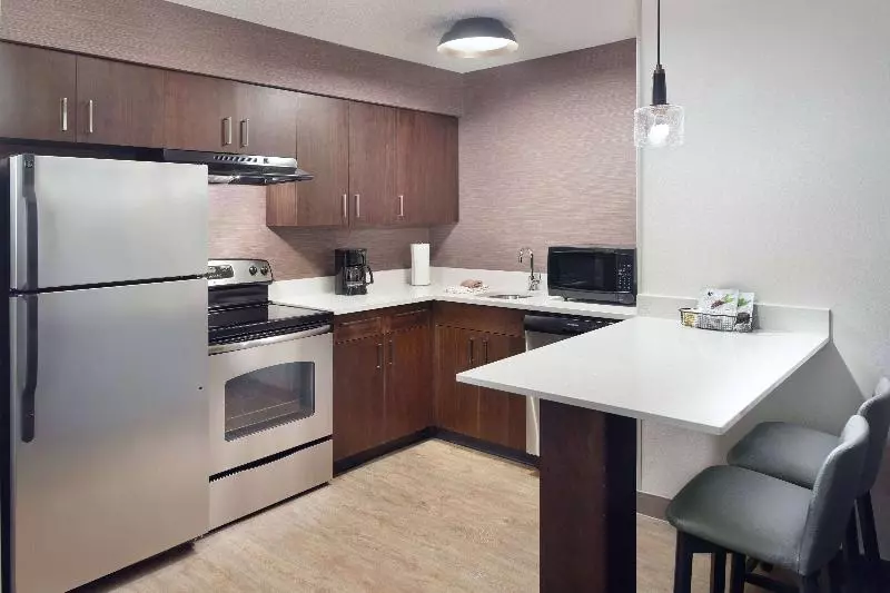 Sviitti Liikuntarajoitteisille, Sonesta Es Suites Raleigh Cary