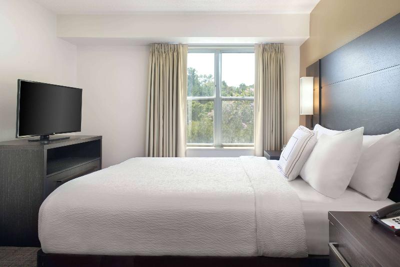 سوئیت برای معلولان, Sonesta Es Suites Raleigh Cary