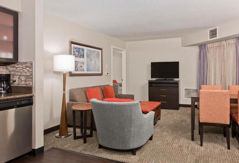 스위트 킹사이즈 침대, Staybridge Suites   Charlotte Ballantyne, An Ihg