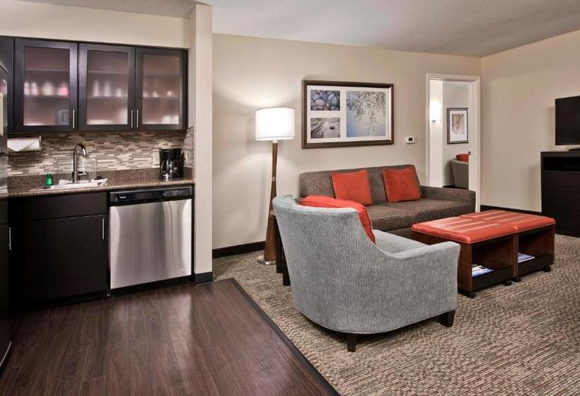 스위트, Staybridge Suites   Charlotte Ballantyne, An Ihg