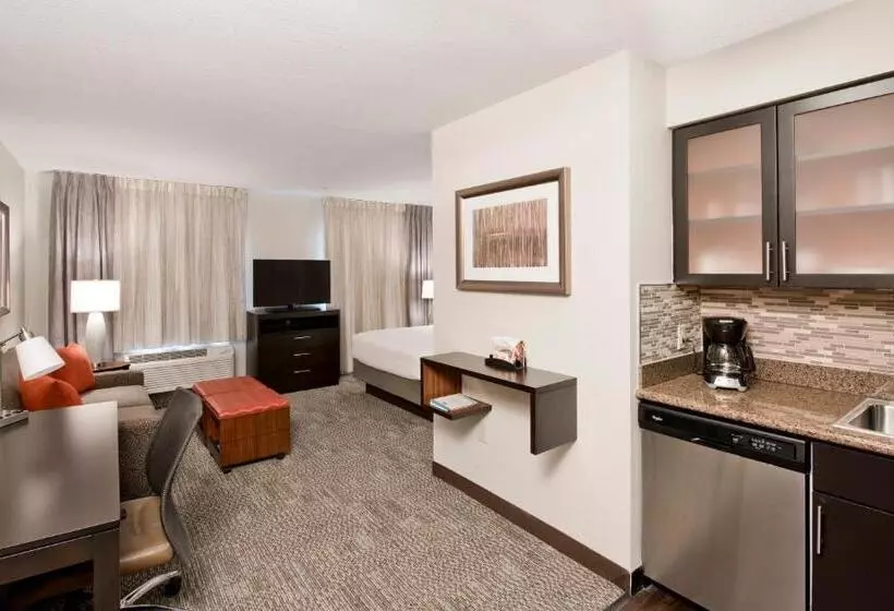 اتاق استاندارد برای معلولان, Staybridge Suites   Charlotte Ballantyne, An Ihg