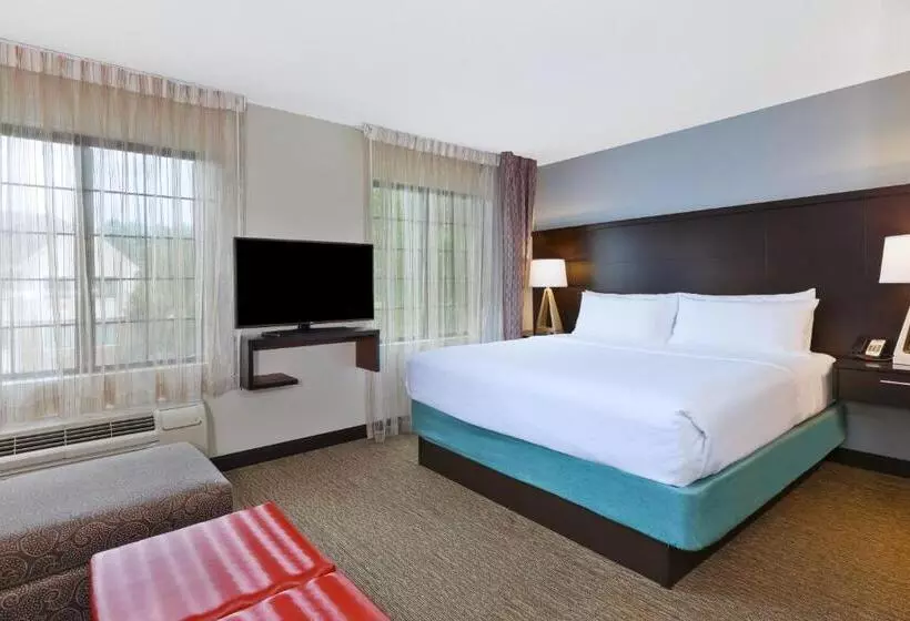 スタンダードスタジオ, Staybridge Suites Detroit Utica By Ihg