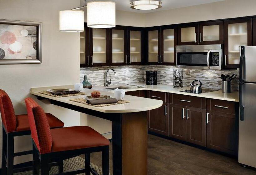 带2个卧室的套房, Staybridge Suites Detroit Utica By Ihg