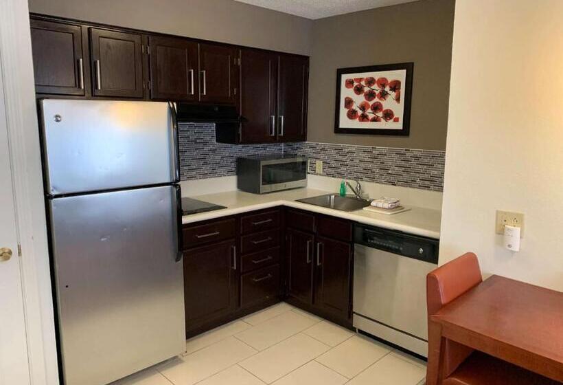 جناح غرفتين نوم, Revi Columbus North