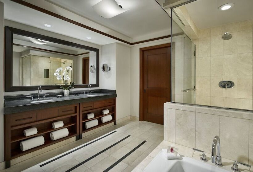 Номер Deluxe, The Ritzcarlton Georgetown, Washington, D.c