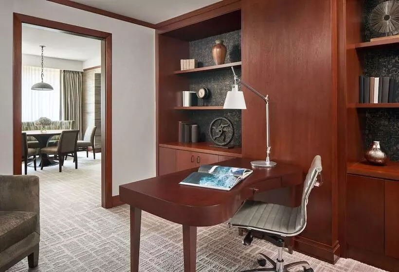 スイート, The Ritzcarlton Georgetown, Washington, D.c