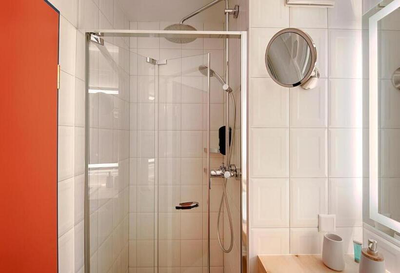 غرفة قياسية فردية, Villa Post