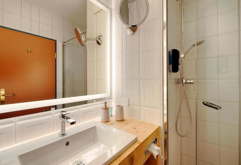 غرفة كمفورت مع بلكونة, Villa Post