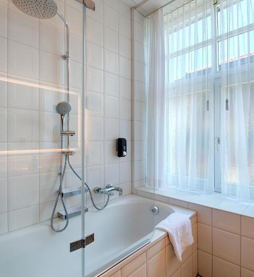 غرفة ديلوكس مزودة بشرفة, Villa Post