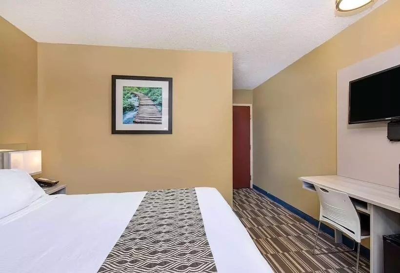身障者適用スイートルーム, Microtel Inn & Suites By Wyndham Dry Ridge
