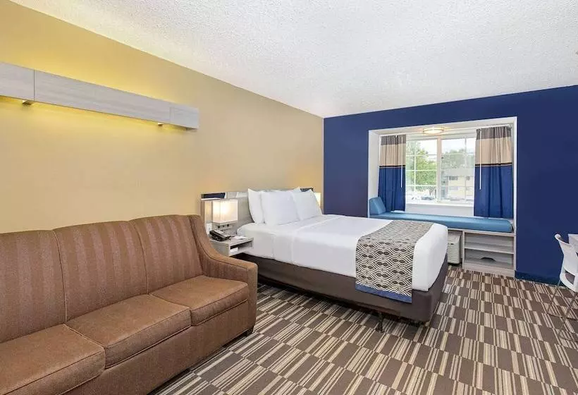 身障者適用スイートルーム, Microtel Inn & Suites By Wyndham Dry Ridge