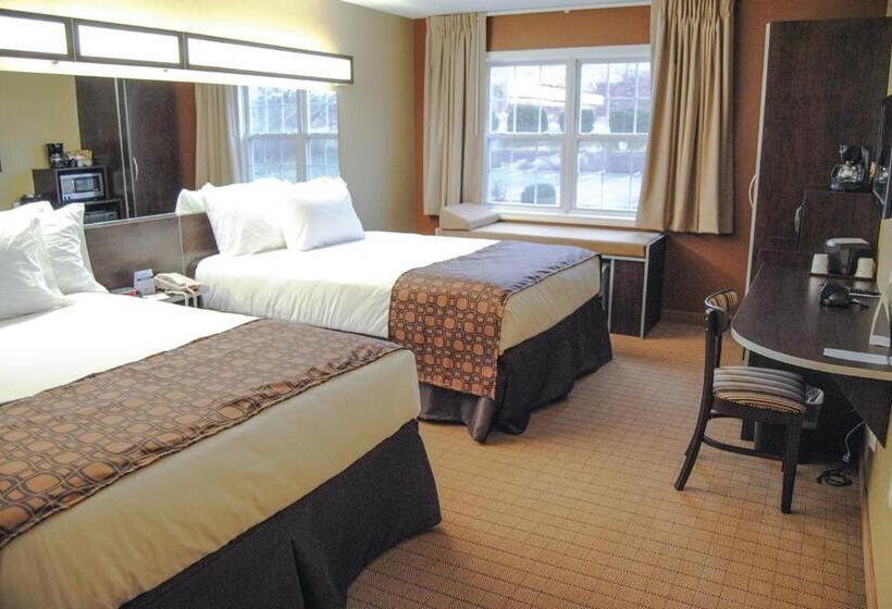 Номер Стандарт, Microtel Inn & Suites By Wyndham Mineral Wells/parkersburg
