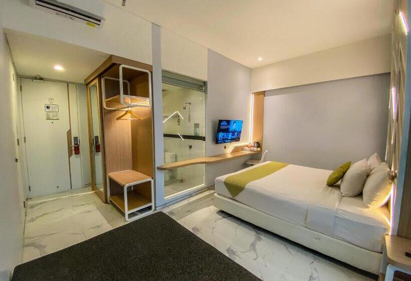 חדר משפחתי, Facade Hotel By Azana