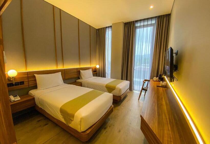 חדר סטנדרט עם מרפסת, Facade Hotel By Azana