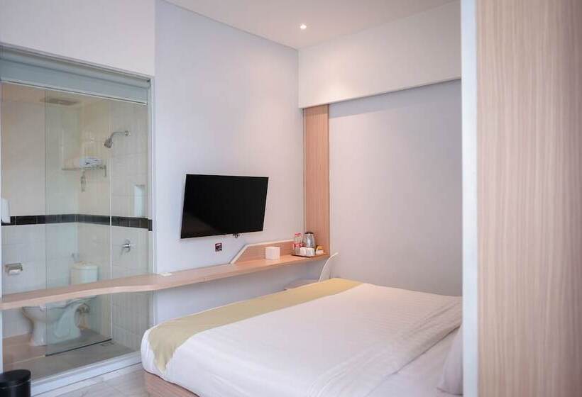 חדר משפחתי, Facade Hotel By Azana