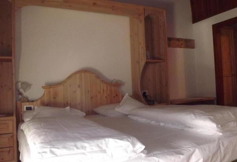 חדר סטנדרט עם נוף, Garni Norma