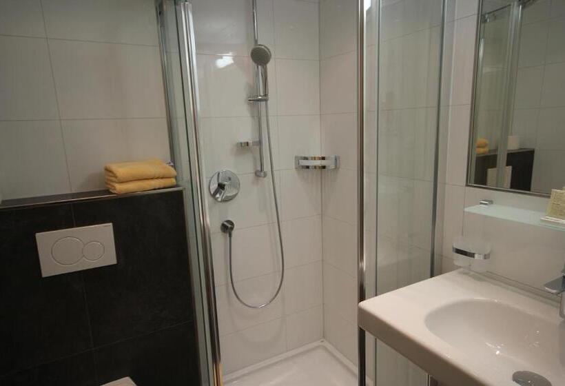 コンフォートルーム, Gasthof Schöpf