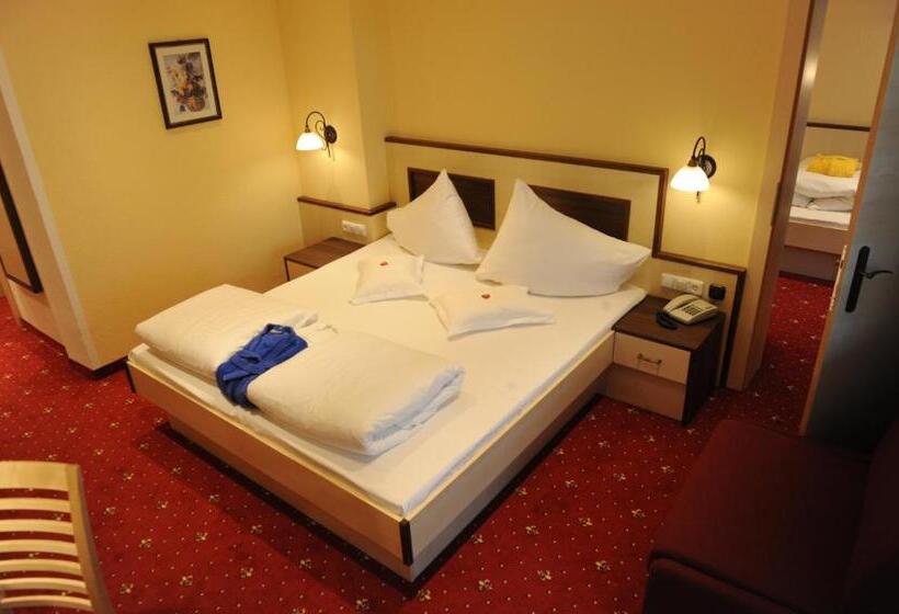 コンフォートルーム, Gasthof Schöpf