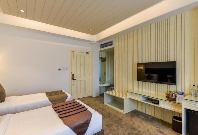 デラックスルーム, Grand Boulevard