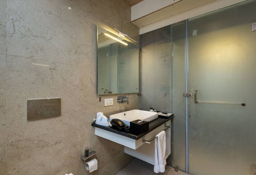 デラックスルーム, Grand Boulevard