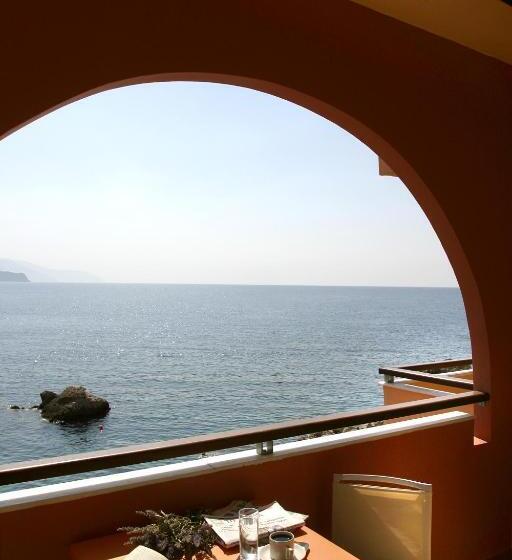 スタンダードルーム, On The Rocks