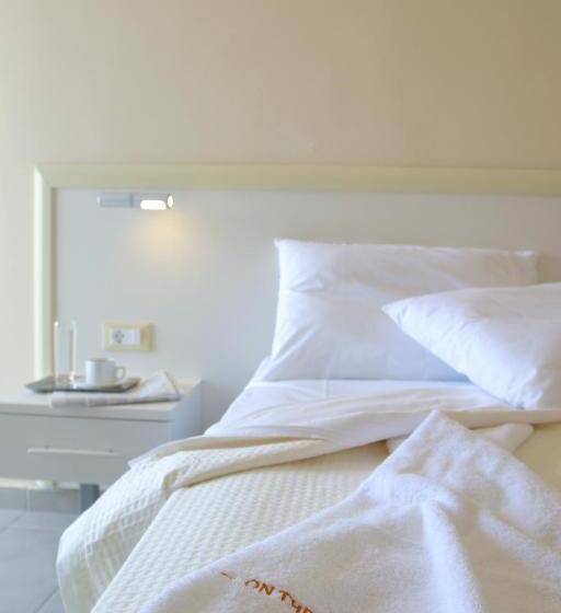 スタンダードルーム, On The Rocks