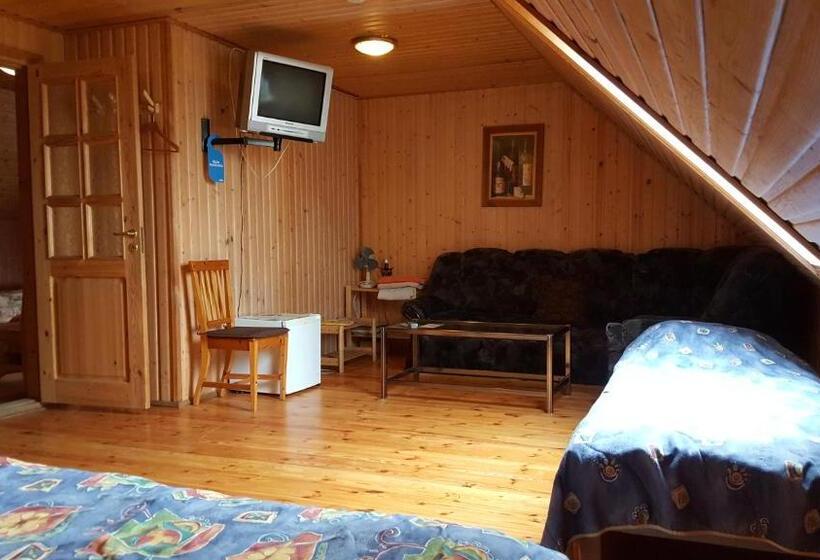 سوییت خانوادگی, Muuli Ranna Hostel