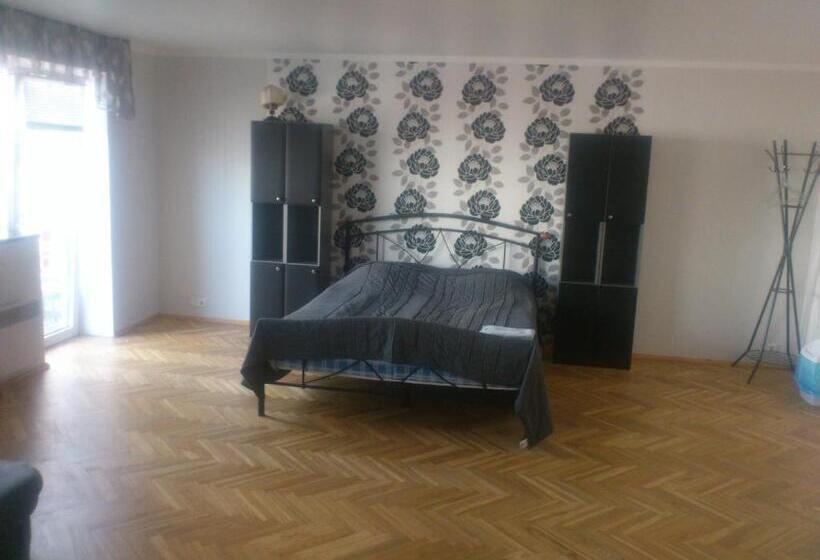 سوییت خانوادگی, Muuli Ranna Hostel