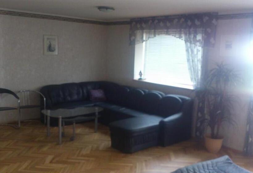 سوییت خانوادگی, Muuli Ranna Hostel