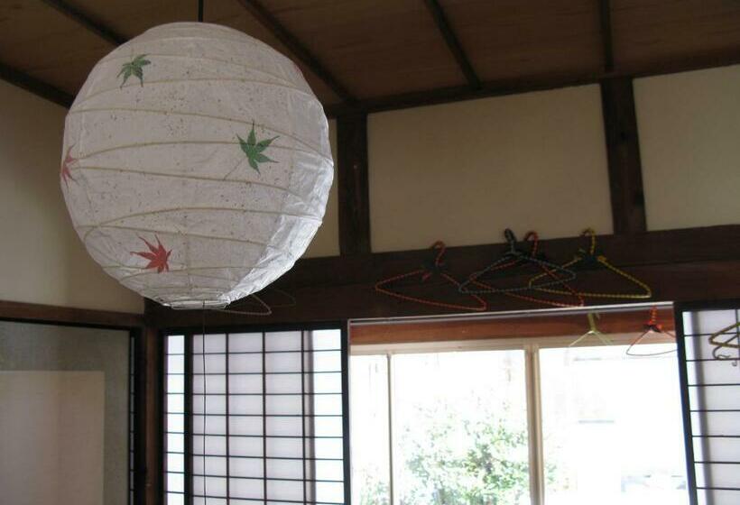 Четырехместный Номер Стандарт, Satoyama Guest House Couture