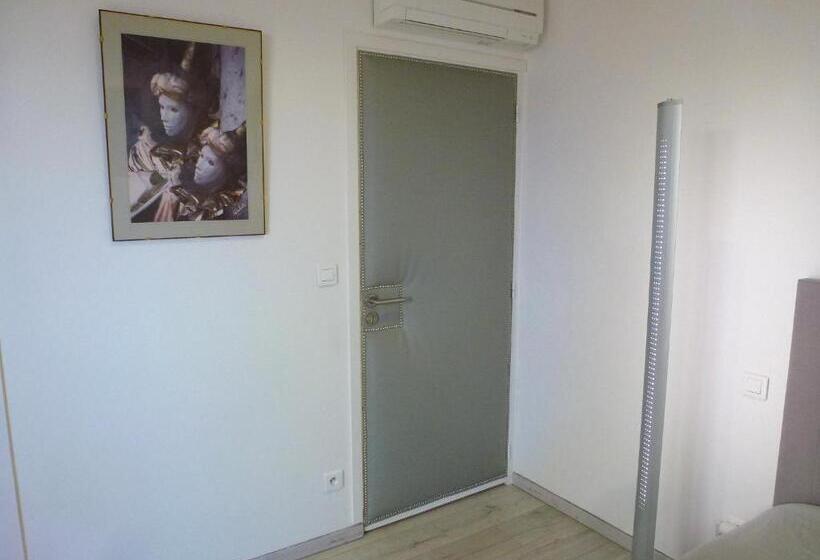 Номер Стандарт Вид на Горы, B&b L Escalade En Lubéron