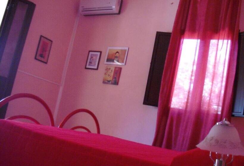 标准间, Domu De Palla