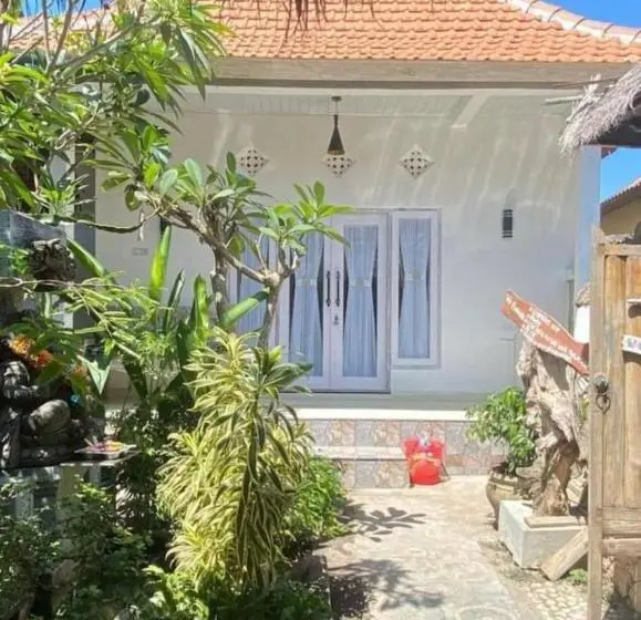 ルームシェアのワンベッド, Pondok Kana Homestay