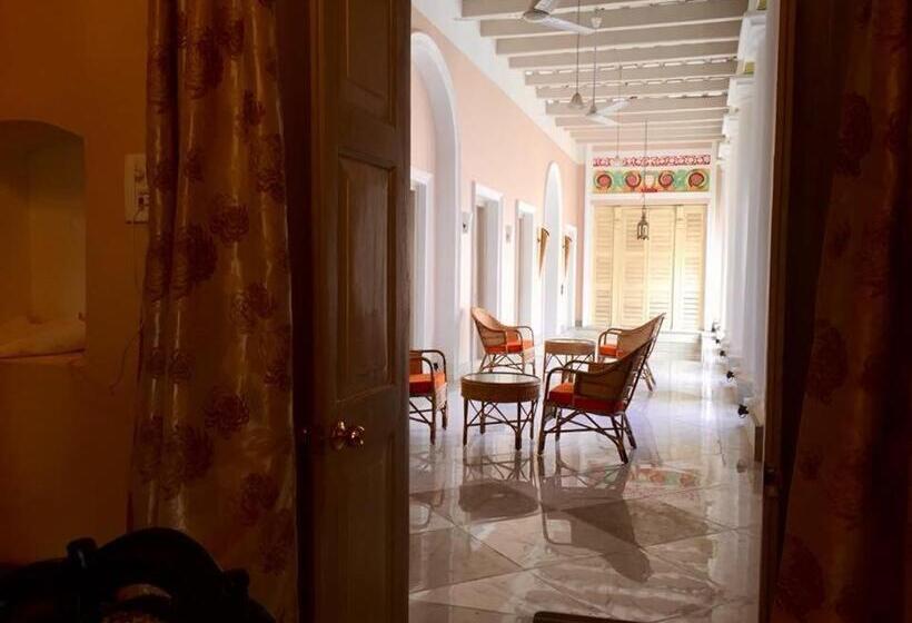 豪华套房, Cossimbazar Palace Of The Roys