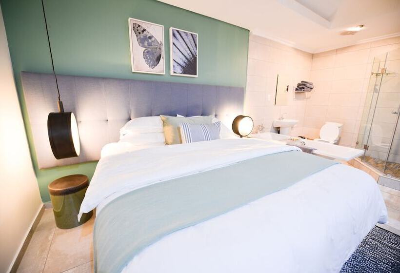 이그제큐티브 스위트, Serurubele Boutique