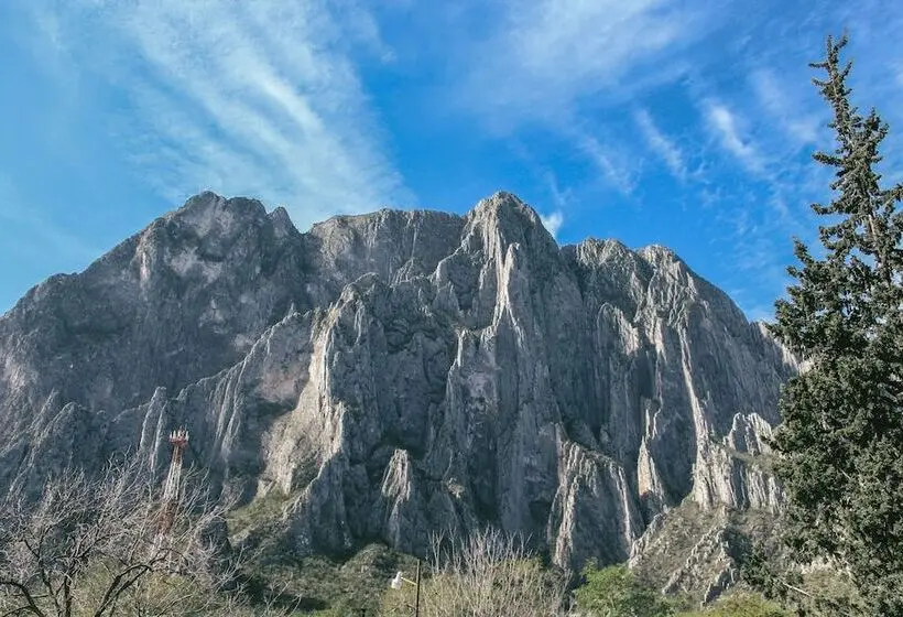 Deluxe Tent, La Posada En El Potrero Chico