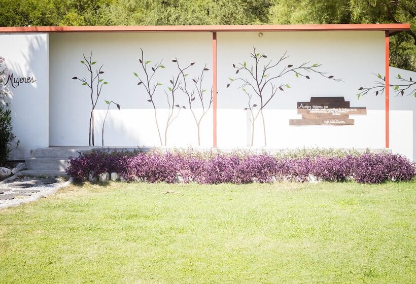 كوخ ديلوكس, La Posada En El Potrero Chico