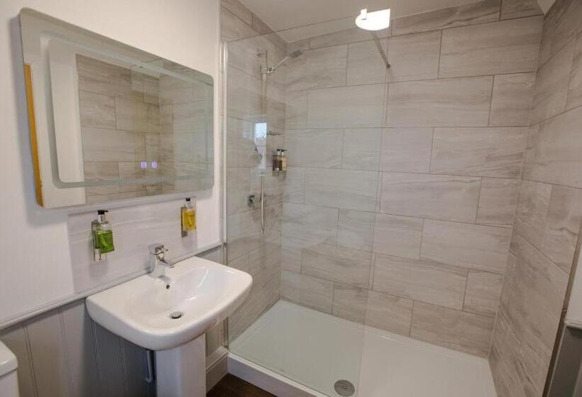 Стандартный Номер Кровать Кинг, The Wheatsheaf Pub, Kitchen & Rooms